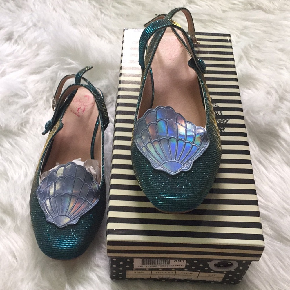 NIB Dancing Days by Banned Seashell Flats